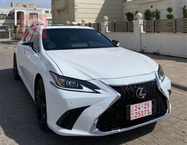 Lexus for sale in Iraq